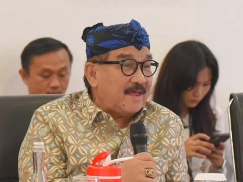 Pendidikan Karakter Fondasi Penting Pembangunan Nasional Pendidikan Karakter Fondasi Penting Pembangunan Nasional