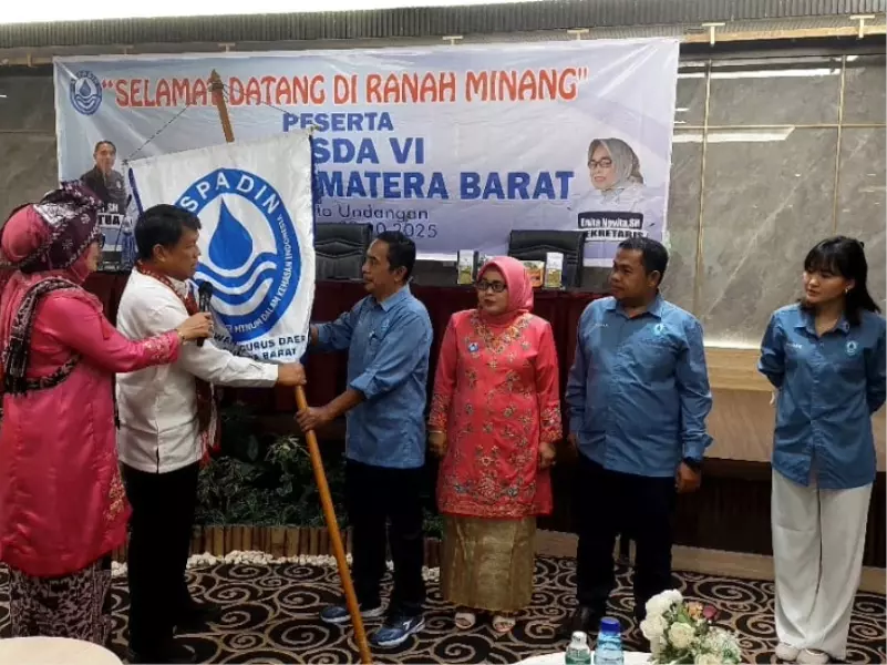 Azrai kembali Pimpin Aspadin Sumbar Azrai kembali Pimpin Aspadin Sumbar