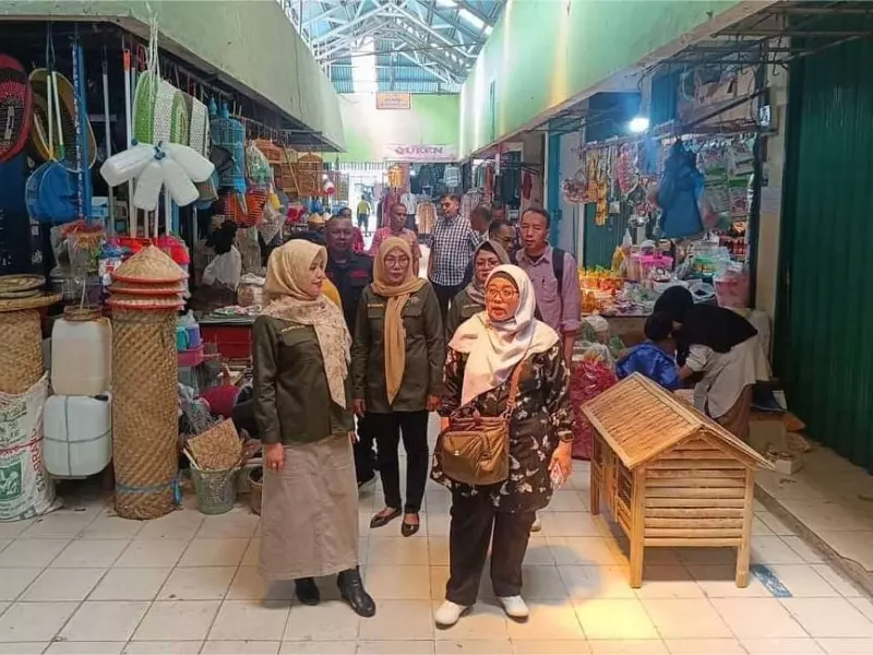 Pasar Alai Padang, Dapat Nilai Dengan Pujian dari Tim SNI Kemendag Pasar Alai Padang, Dapat Nilai Dengan Pujian dari Tim SNI Kemendag