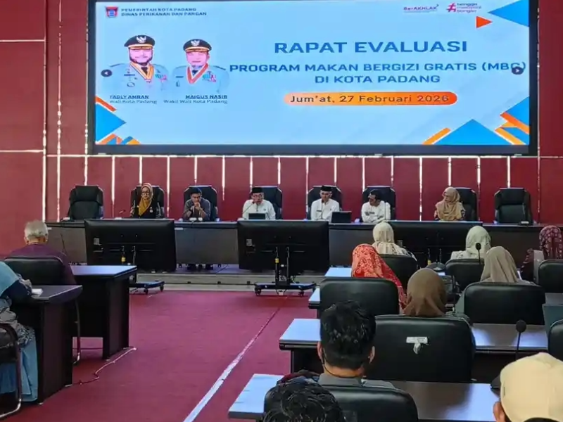 Wawako Maigus Nasir Minta Ketegasan BGN Soal 27 SPPD di Kota Padang Terkait SLHL Wawako Maigus Nasir Minta Ketegasan BGN Soal 27 SPPD di Kota Padang Terkait SLHL