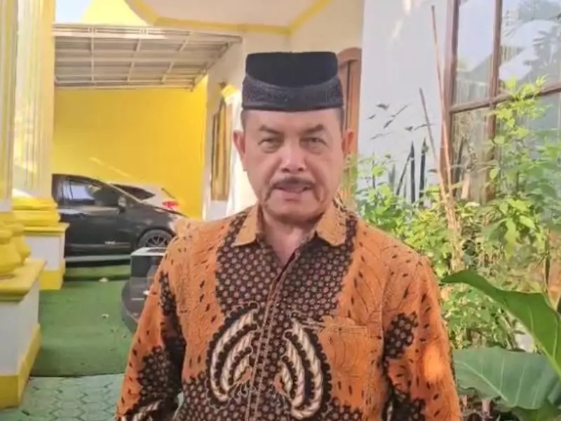 Ketua LKAAM Sumbar Usulkan Ada Reward bagi Penegak Hukum Pemberantas Narkoba Ketua LKAAM Sumbar Usulkan Ada Reward bagi Penegak Hukum Pemberantas Narkoba