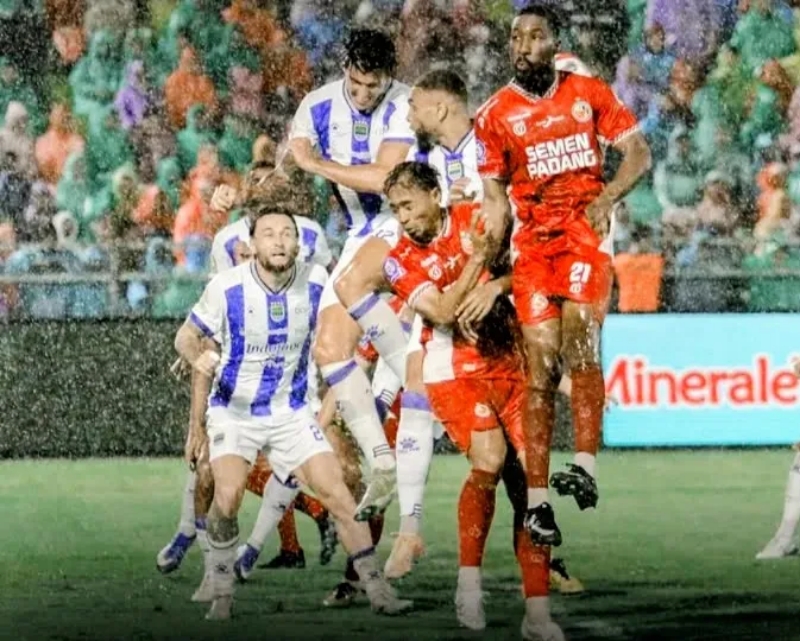 Semen Padang FC Diambang Degradasi, Kalah Lawan Persib