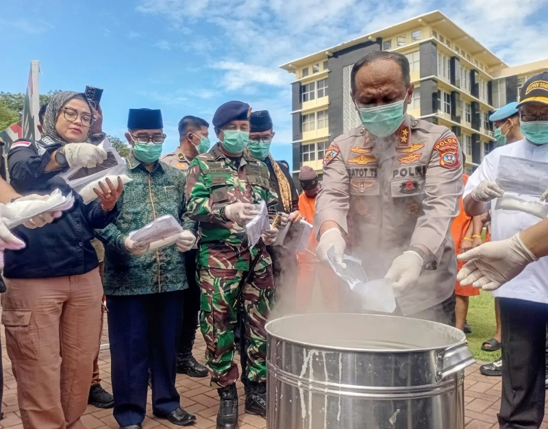 Barang Bukti Ratusan Kg Narkotika Dimusnahkan Polda Sumbar