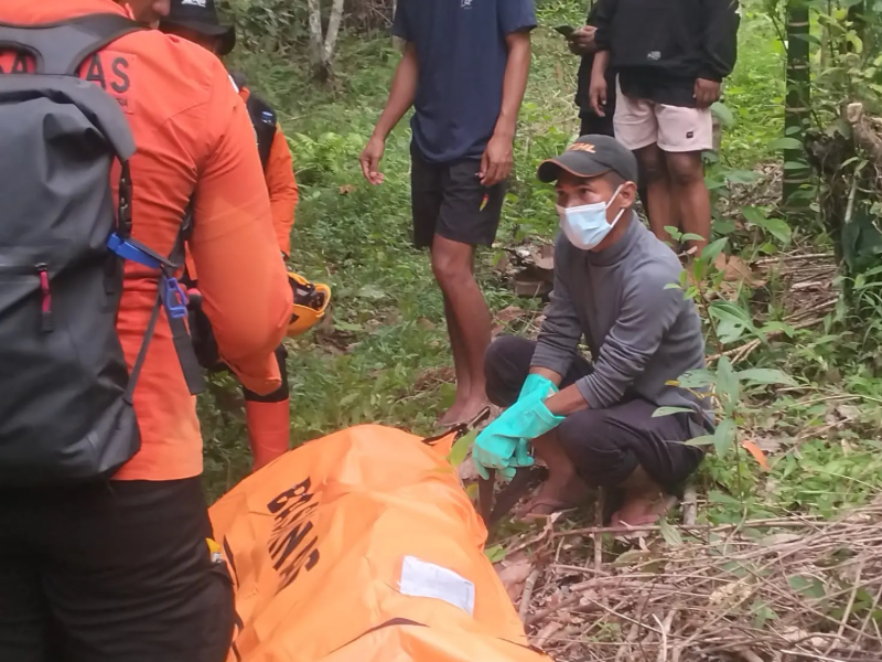 Jasad Tanpa Identitas Ditemukan Sungai Batang Sako Sungai Bangek, Warga Sekitar Gempar Jasad Tanpa Identitas Ditemukan Sungai Batang Sako Sungai Bangek, Warga Sekitar Gempar
