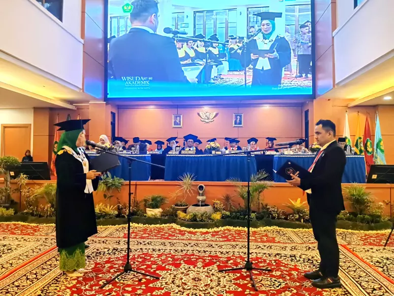 Sinergi Kampus Biru: Penyerahan Ratusan Lulusan Baru UBH kepada Pengurus DPP IKBA Sinergi Kampus Biru: Penyerahan Ratusan Lulusan Baru UBH kepada Pengurus DPP IKBA